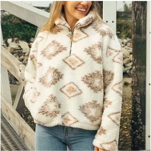 Thread & Supply, 1/4 zip Sherpa pullover sweater “Mojave”, tan, size small